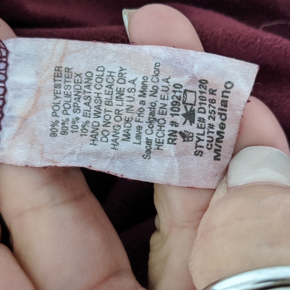 Windsor Wine Velvet Dress Medium - Picture 6 of 6